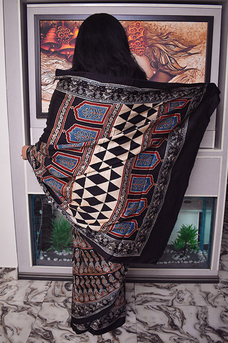 Black Modal Saree with rajwada print pallu