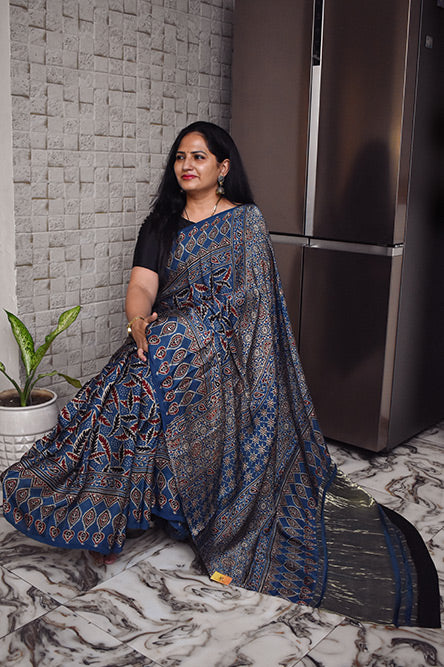 Blue Modal Saree Lakripatta