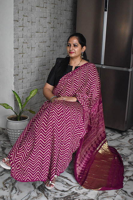 Purple Zigzag Modal Silk Saree With Lakripatta