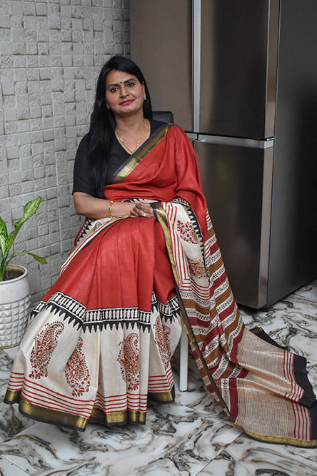 Red Cotton Saree With Beautiful Block Print Border