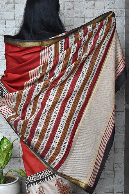 Red Cotton Saree With Beautiful Block Print Border