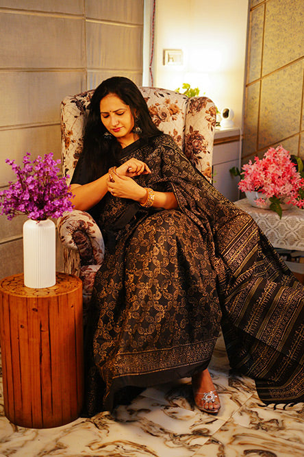 Black and White Cotton Kota Saree