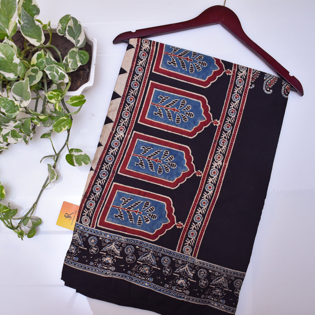 Black Modal Saree with rajwada print pallu